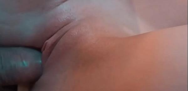 trendsClose up fucking wet tight pussy